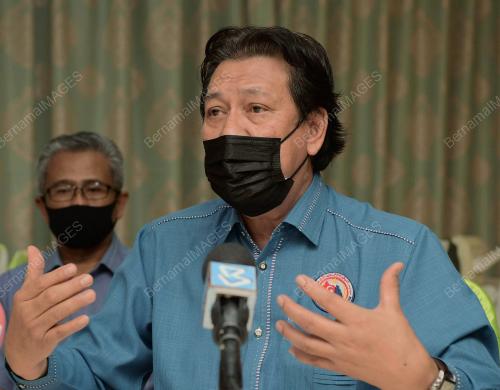 ZAINI ATAN