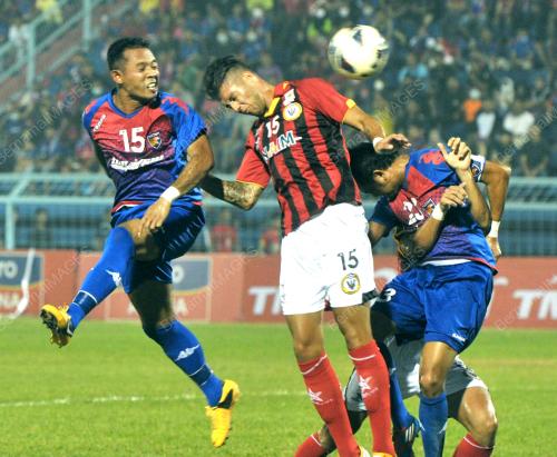 JB05_21062013_LIGA_PERDANA