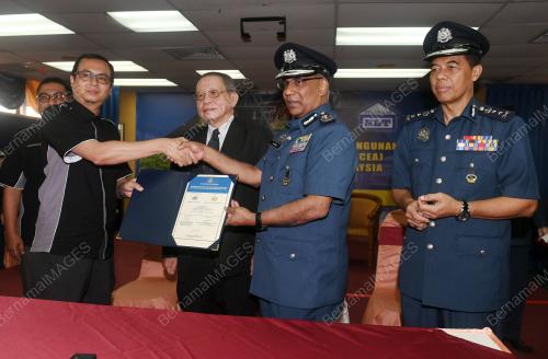 JB05_21102018_BANGUNAN_CEA