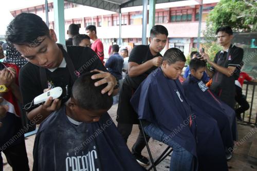 JB05_22092018_PASAR_PERCUMA