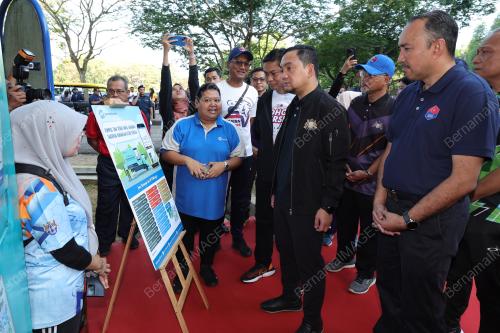 DATUK ONN HAFIZ GHAZI