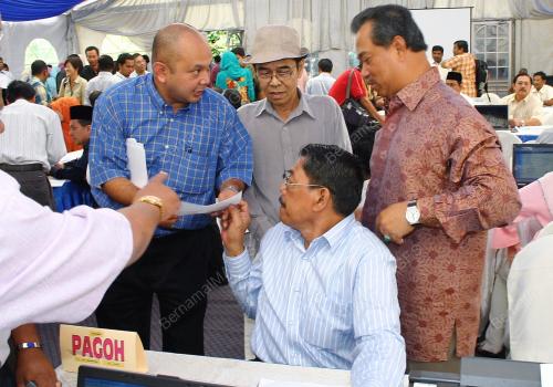 MUHYIDDIN YASSIN