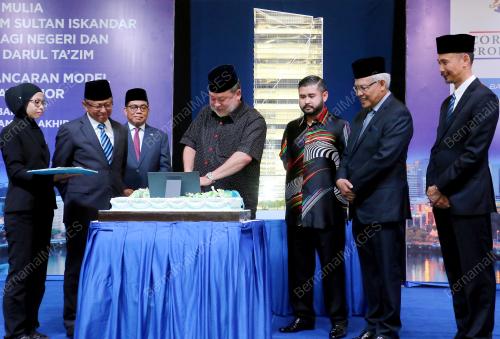 JB05_23032016_SULTAN_JOHOR
