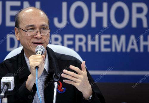 LEE LAM THYE