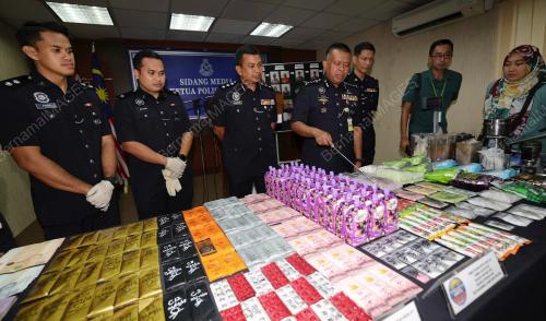 DATUK KAMARUL AZMAN MAMAT
