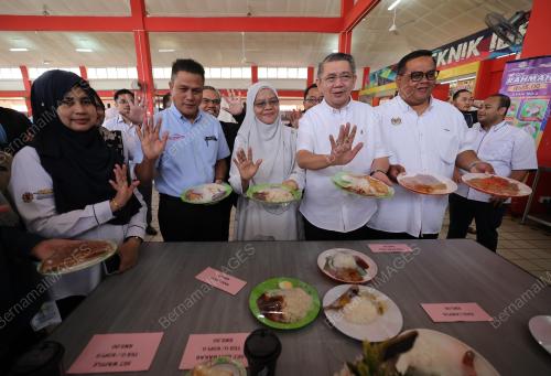 DATUK SERI SALAHUDDIN AYUB