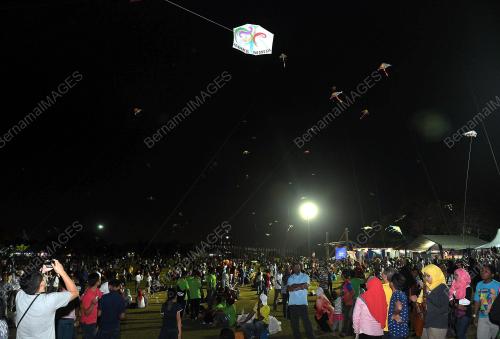 JB05_27022015_LAYANG-LAYANG