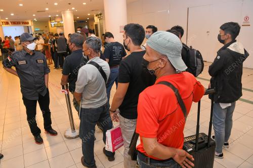 DUTA BESAR INDONESIA DI MALAYSIA HERMONO 