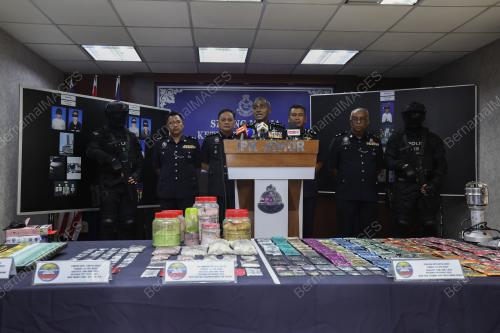 DATUK M KUMAR