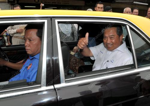 JB05_29012012_TPM_KERETA_SEWA