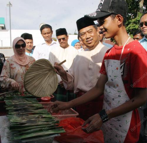 MUHYIDDIN YASSIN