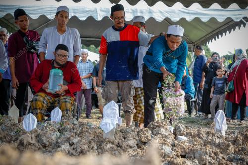 JENAZAH KEMALANGAN MAUT