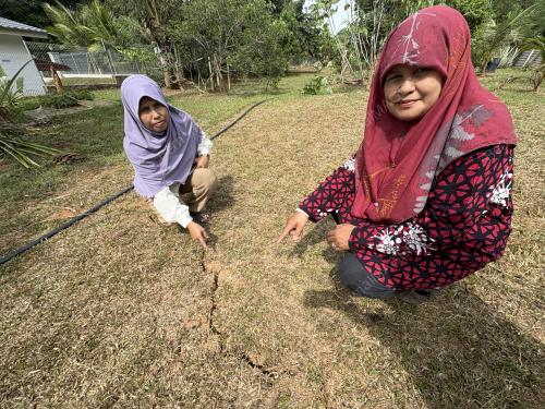 KESAN GEGARAN GEMPA BUMI DI SEGAMAT