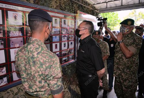 DATUK SERI HISHAMMUDDIN TUN HUSSEIN