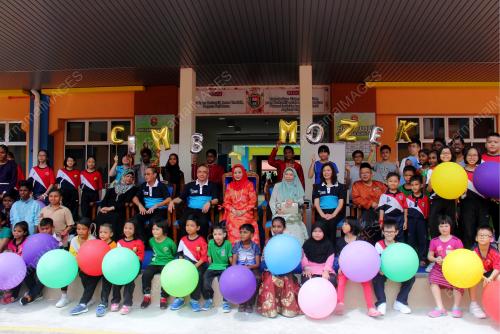JB05_30112017_CIMB_MOZEK
