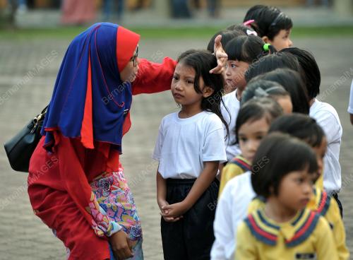 JB06_01012017_PERSEKOLAHAN