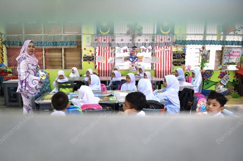 JB06_01012019_SEKOLAH