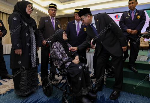 DATUK SERI MOHAMED KHALED NORDIN