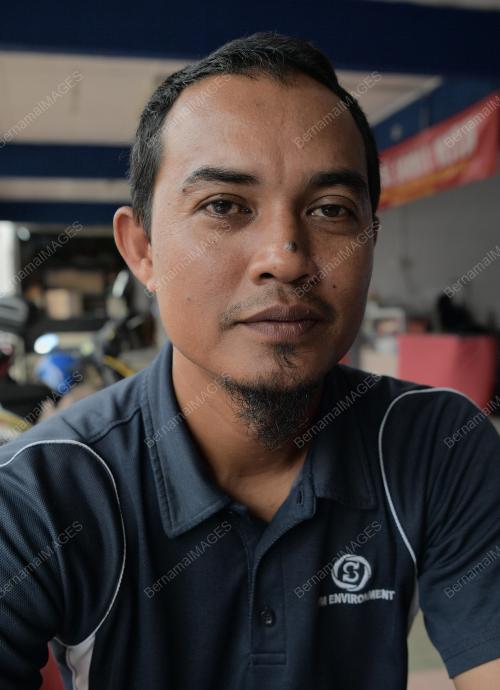 ROSDIHAN NGATHIRAN