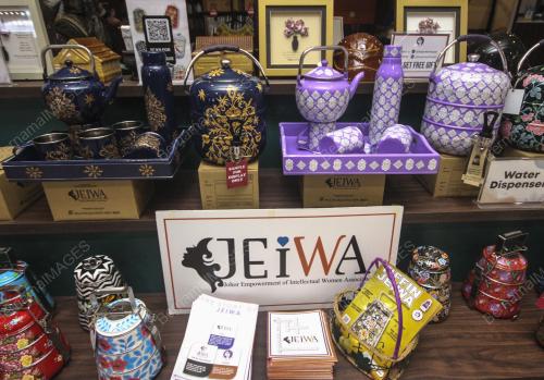 TIFFIN JEiWA GLOBAL MALAYSIA PRIHATIN