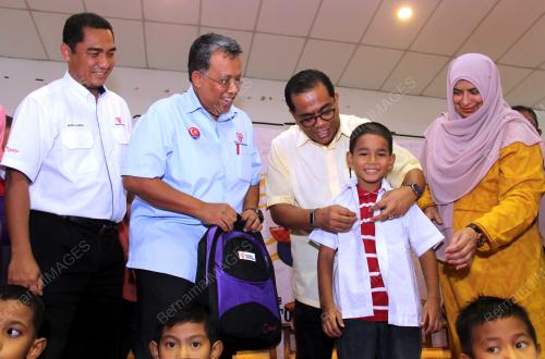 JB06_03122017_BACK_TO_SCHOOL