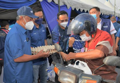 TAN SRI MUHYIDDIN YASSIN