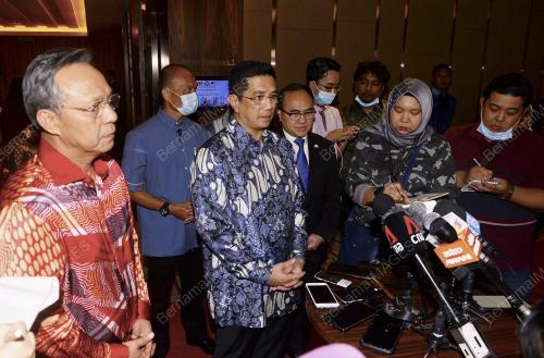 DATUK SERI MOHAMED AZMIN ALI