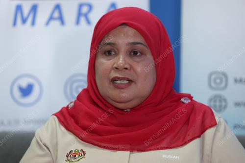DATUK RUBIAH WANG 