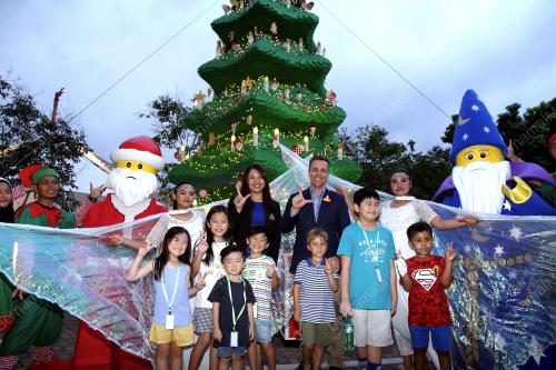 JB06_04122018_KRISMAS_LEGOLAND