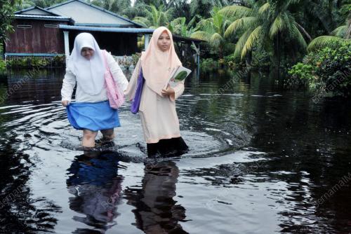 JB06_05112012_BANJIR_SPM
