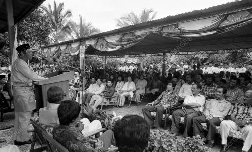 JB06_06012015_UMNO_LABIS