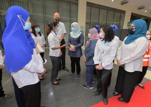 DATUK SERI RINA MOHD HARUN