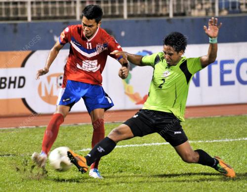 JB06_06072012_LIGA_PERDANA