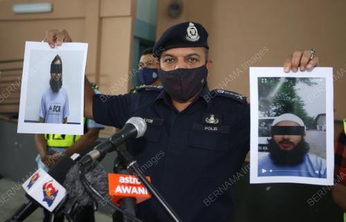 DATUK AYOB KHAN MYDIN PITCHAY