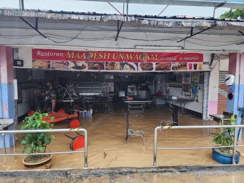 BANJIR KILAT