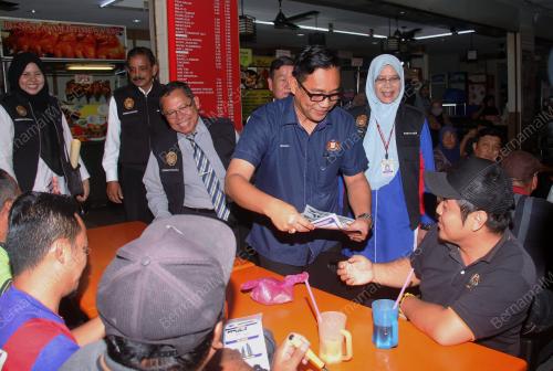 MOHD KHUZZAN ABU BAKAR