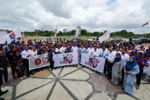 DATUK ONN HAFIZ GHAZI