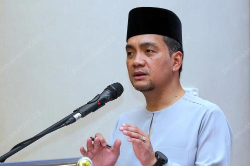 DATUK ONN HAFIZ GHAZI