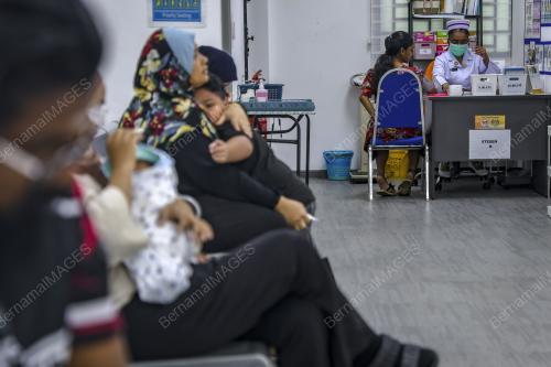 KLINIK KESIHATAN GELANG PATAH