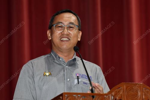 PROF DR MAS FAWZI MOHD ALI