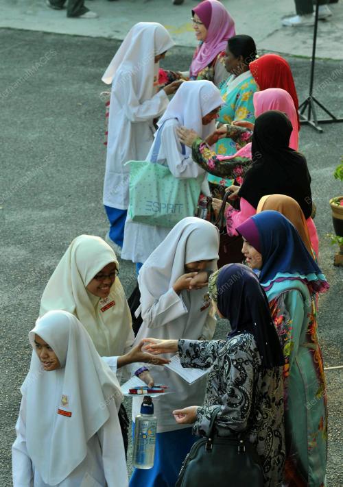 JB06_09102012_PMR_2012