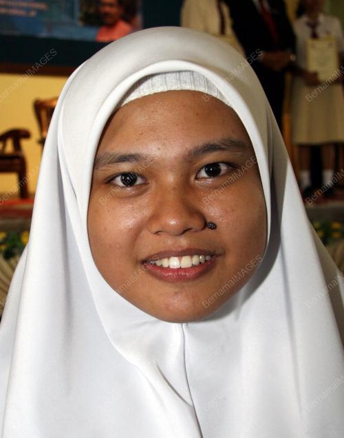 SITI NOR AKILAH HASRI