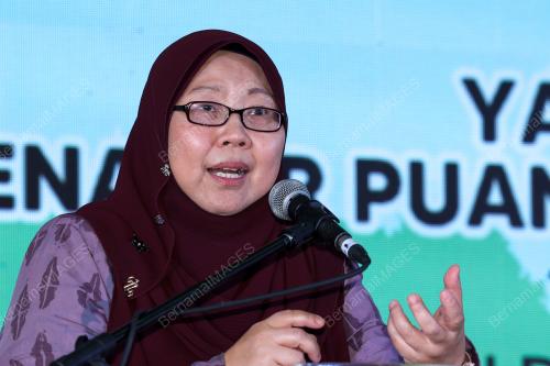 FAUZIAH SALLEH