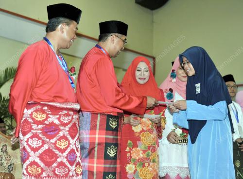 JB06_10092016_UMNO_SRI_GADING