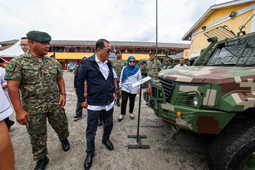 DATUK SERI MOHAMED KHALED NORDIN 
