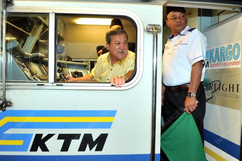 JB06_11072013_SULTAN_IBRAHIM_KTM