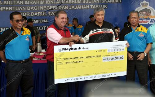 JB06_11082015_KEMBARA_MAHKOTA