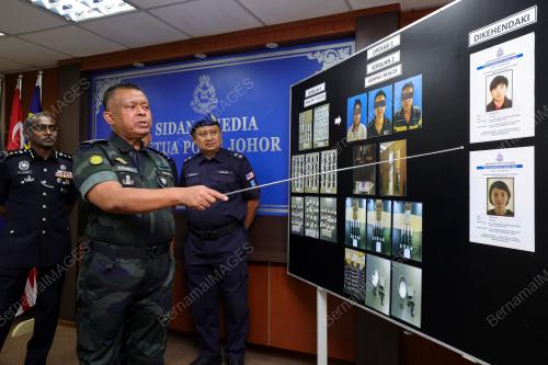 DATUK KAMARUL ZAMAN MAMAT
