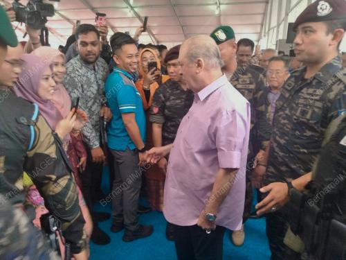 SULTAN IBRAHIM ALMARHUM SULTAN ISKANDAR