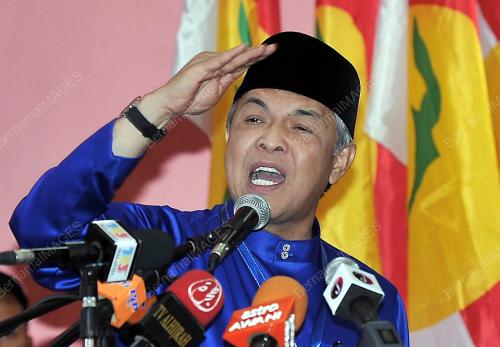 JB06_12082017_TPM-UMNO_PARIT_SULONG_BN201708112707